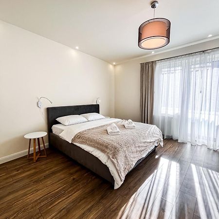 La Teatru - 2Bd Apartment Near Theatre And Old Town Brassó Kültér fotó