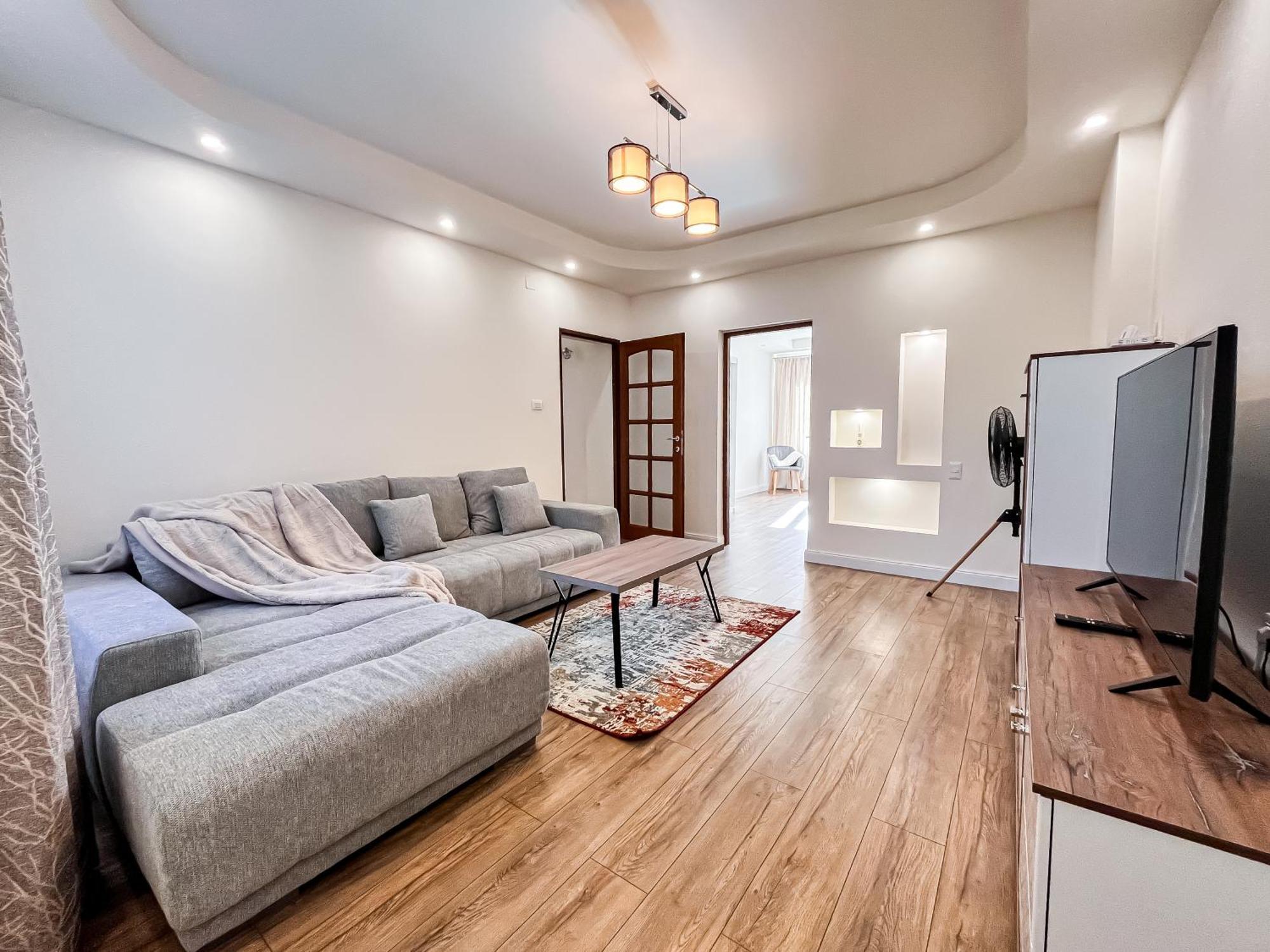 La Teatru - 2Bd Apartment Near Theatre And Old Town Brassó Kültér fotó